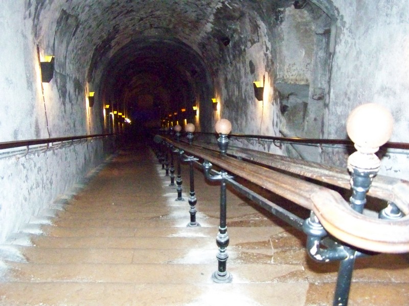 Descente aux caves Pommery (Anciennes carrières Gallo-Romaines)